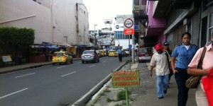 Bus stop to pick Ancon- Avenida B 