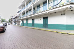 Flor de Lirio - Local 1 y 2-8