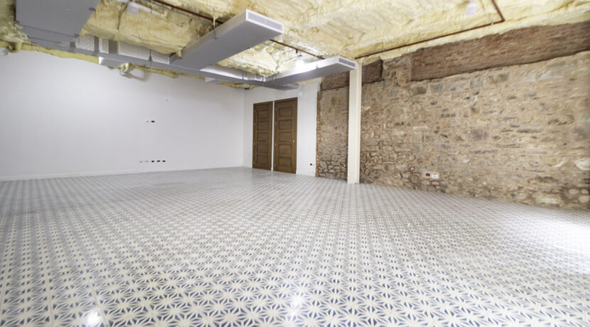 Santa Familia - Local 4-01