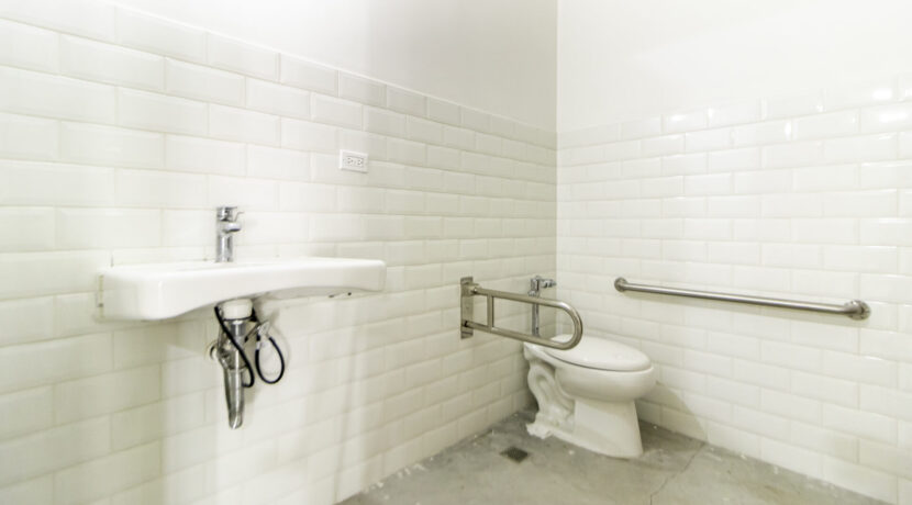 Santa Familia - Local 4-05