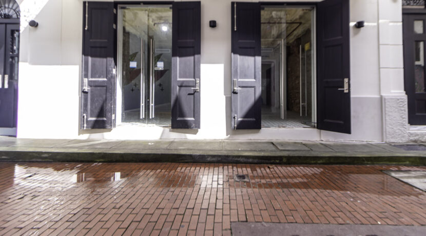 Santa Familia - Local 4-08