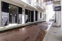 Santa Familia - Local 4-10