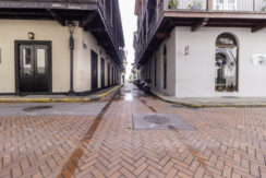 Santa Familia - Local 4-13