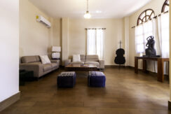 Casa Zarak - Apto 2-01