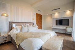 For Sale / For Rent: Oceanfront 3-Bedroom Apartment with Private Pool – Santa Familia
