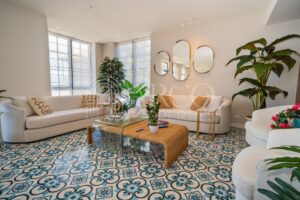For Rent: 3-Bedroom Oceanfront Apartment with Private Pool – Santa Familia
