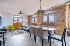 For Rent: 2 Bedroom, 2 Bathroom Apartment in La Cuadra