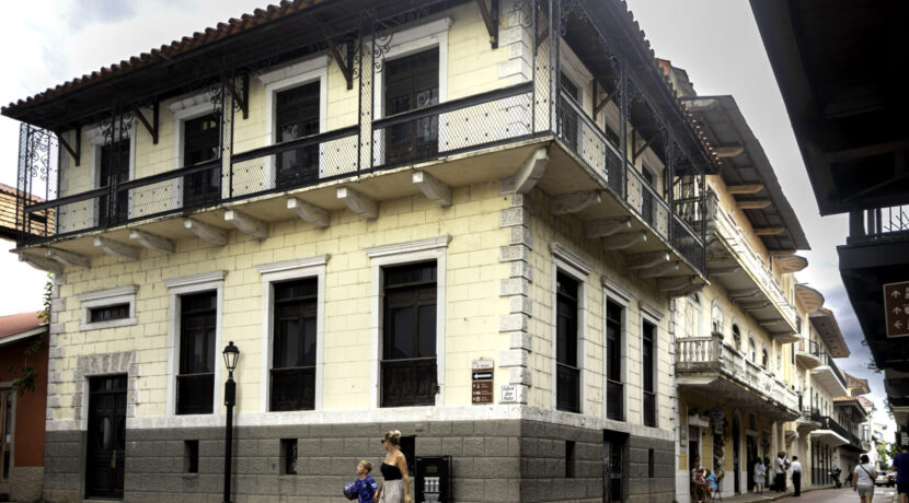 Canal House-5