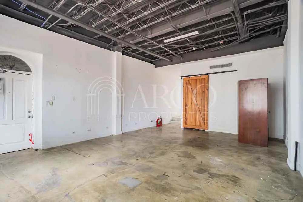 For Rent – Commercial Space on Avenida A – Casa Mendoza