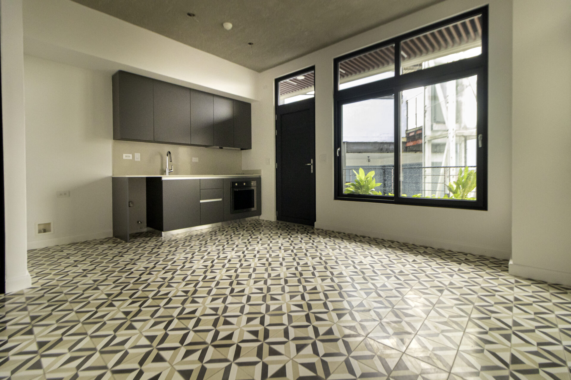 For Rent: Bright 1-Bedroom Apartment – Plazuela Alfaro