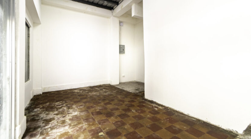 Avenida B - Local-11