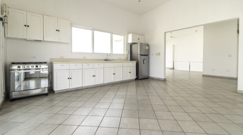 PH Central - Penthouse-19 (1)